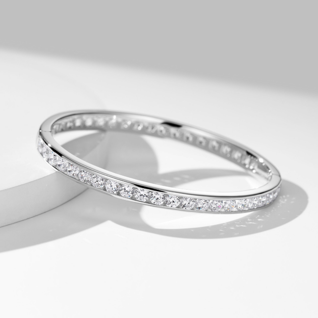 Orbital Round Diamond | Silver Bracelet