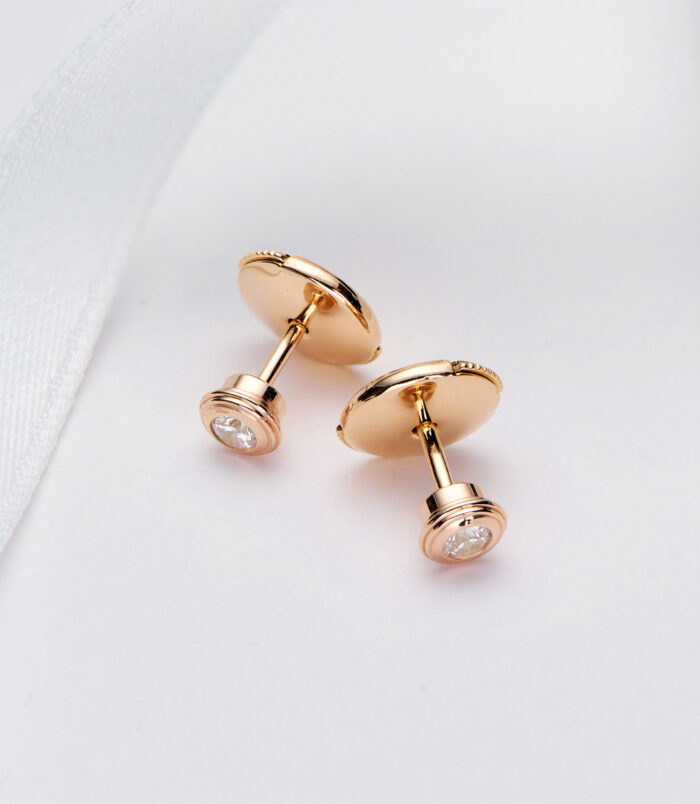 earplugs details of Sterling Silver mini Stud Earrings