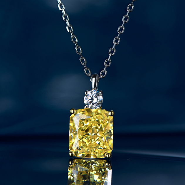 5ct Rectangular Diamond | Silver Necklace