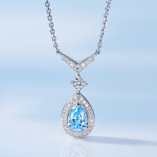 Romantic Blue Diamond | Silver Necklace