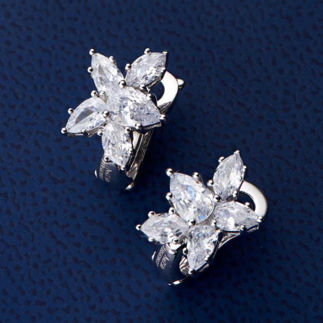 Cluster Diamond | Silver Earrings（S）