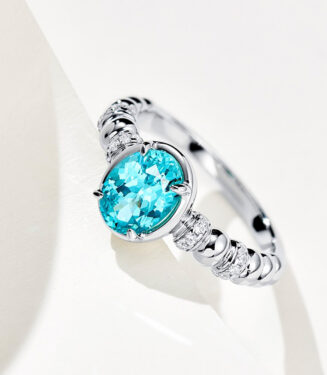main stone close-up of Paraiba Twisted Rope Sterling Silver Ring
