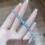 handheld of Elegant gradient Tennis 925 Silver Bracelet