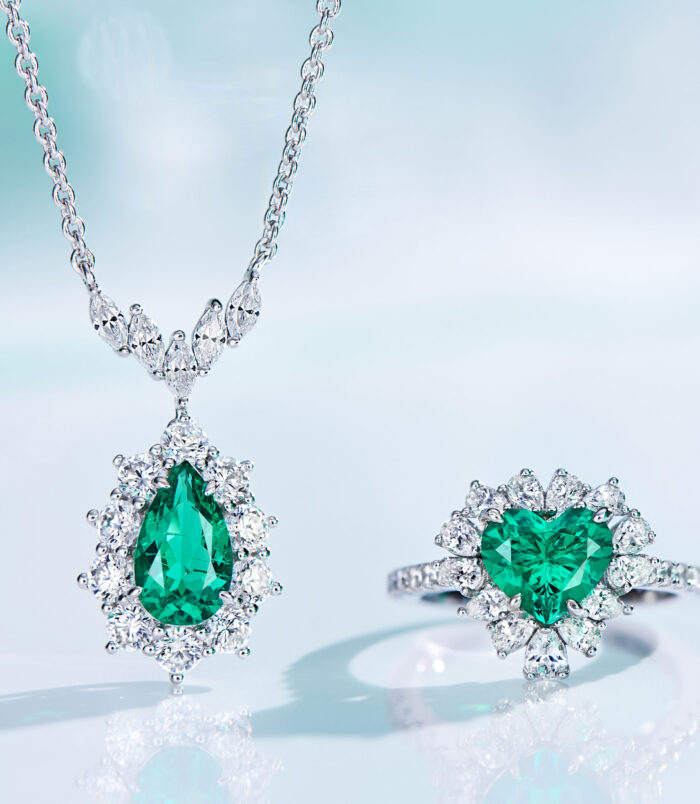 Sterling Silver Pear-Cut Green Cubic Zirconia Halo Pendant Necklace jewelry set Sterling Silver Pear-Cut Green Cubic Zirconia Halo Pendant jewelry set: necklace vs. ring