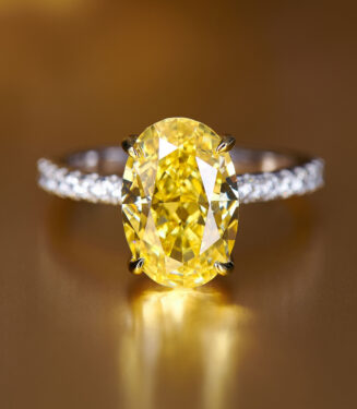 front view close-up of Luxury Yellow Gemstone Sterling Silver Ring