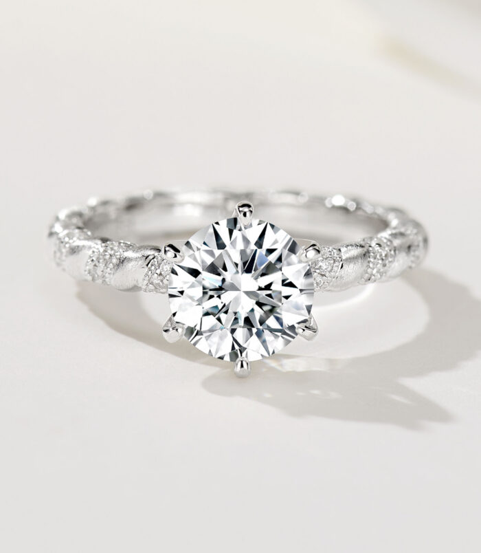 Vintage brushed wrap ring front view front view close-up of Vintage brushed wrap ring