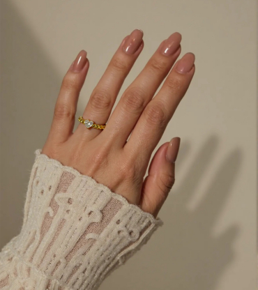 3 OFF-THE-FINGER TIMELESS & FASHIONABLE JEWELRY PIECES MAKING A COMEBACK IN 2025