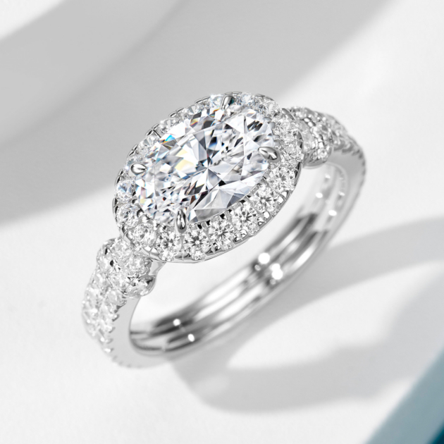 1.75ct Pigeon Egg Diamond | Silver Ring
