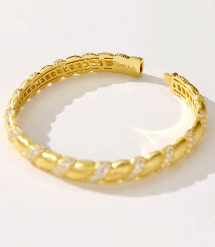 gold plated vintage twisted brushed silver bracelet back details back view of gold plated vintage twisted brushed silver bracelet