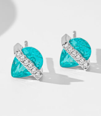 side view close-up of Sterling Silver Paraiba Zirconia Stud Earrings